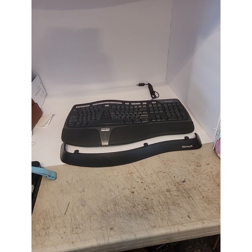 Microsoft Natural Ergonomic 4000 V1.0 KU 0462 Wired Keyboard Working, With Stand